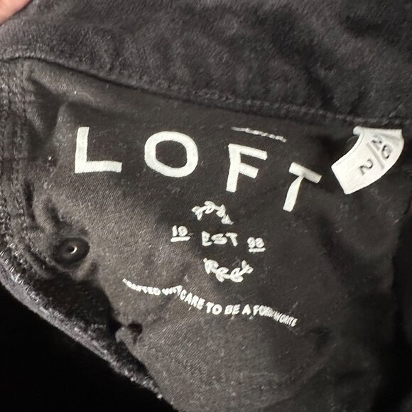 LOFT Womens 2/26 Black Mid Rise Velvet Flat Front Curvy Skinny Pants Pockets - Picture 7 of 13